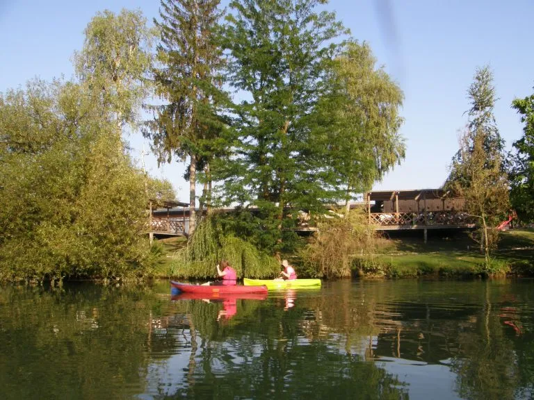 kajakken op de rivier ljubljanica